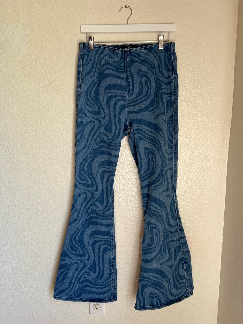 Hollister High Rise Swirl Print Flare Jeans